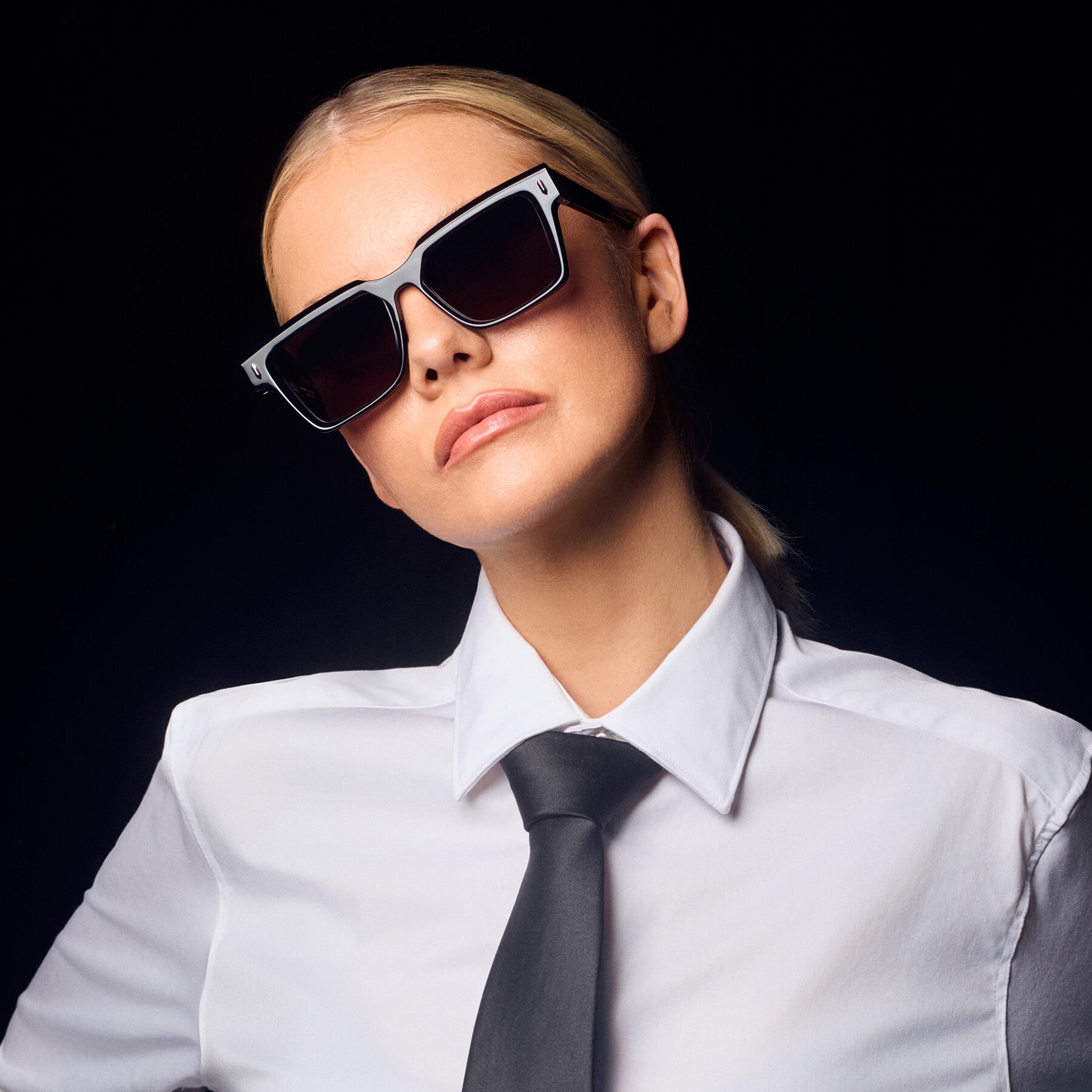Lightweight Glasses